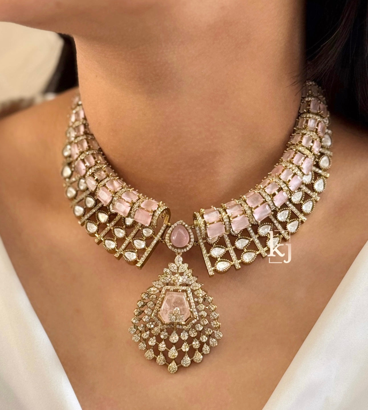 Azure necklace set