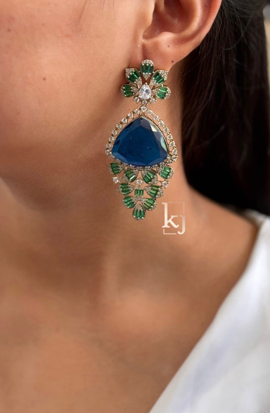 Ozina earrings set