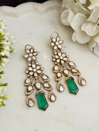 Crona earrings set