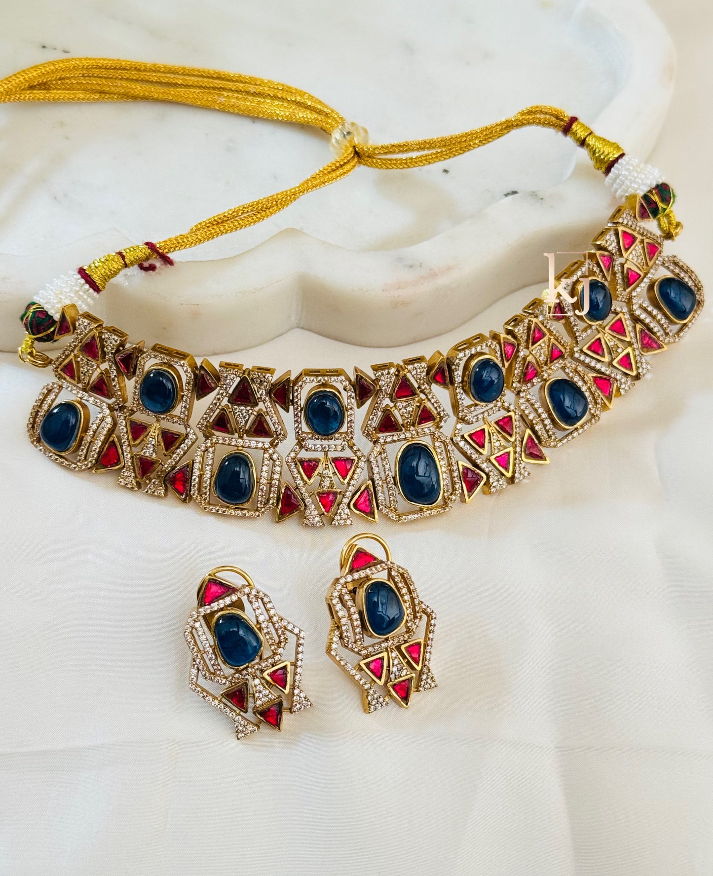 Blozie choker set