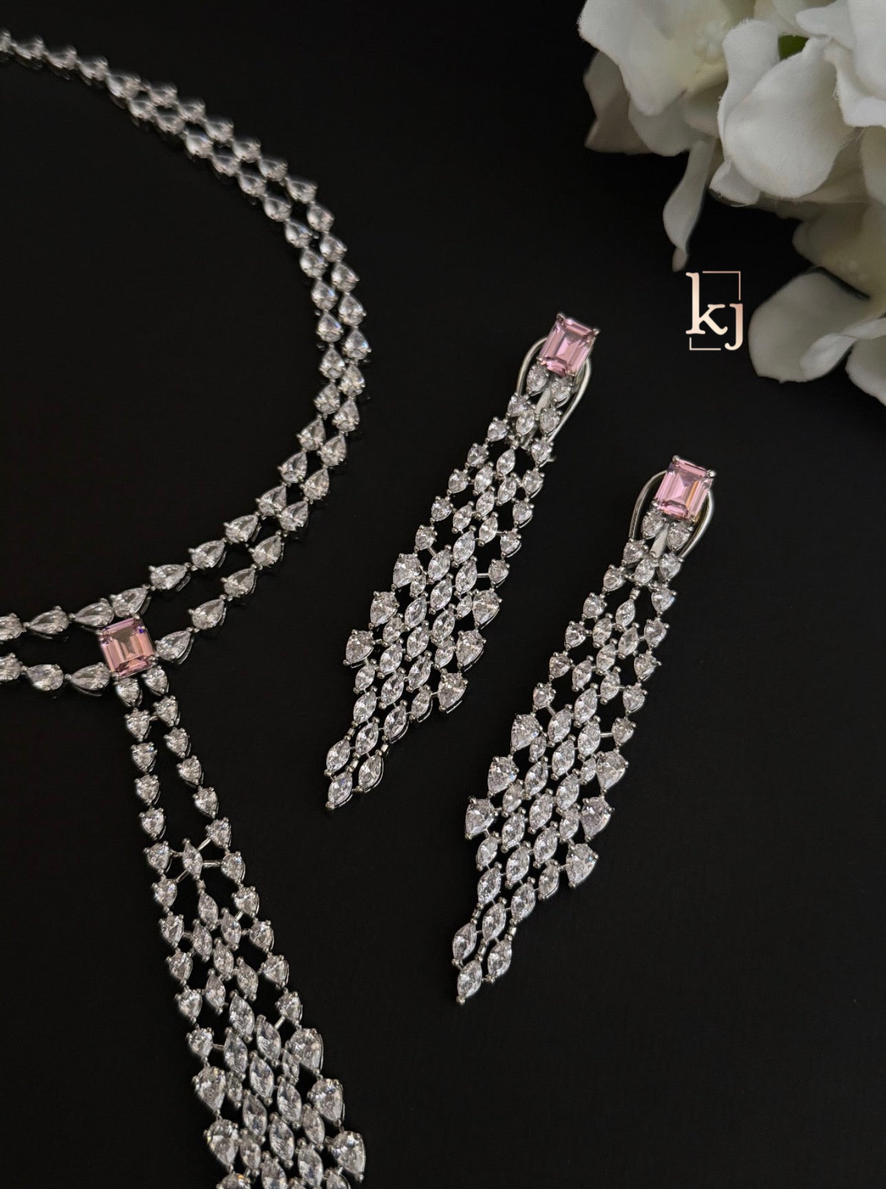 Mabel Necklace set
