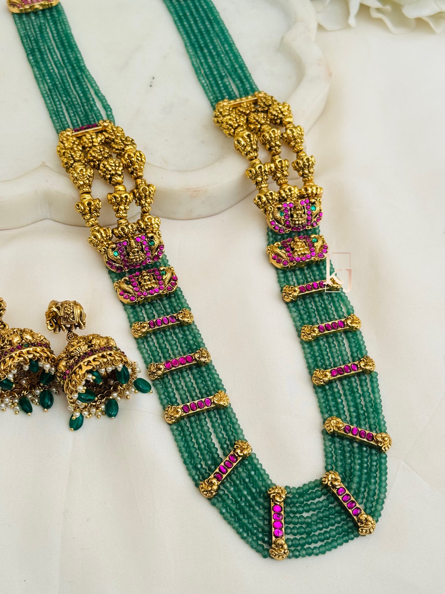 Bhavika necklace set
