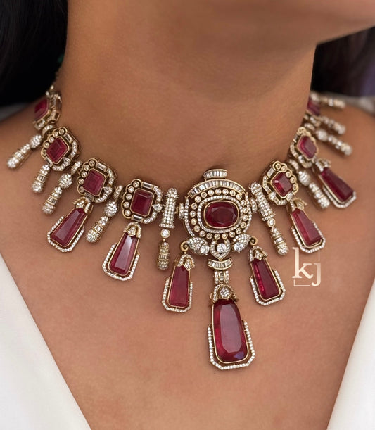 Silvie choker set