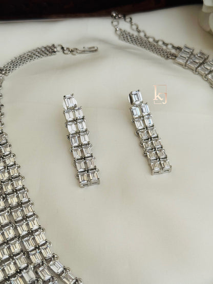 Macario necklace set