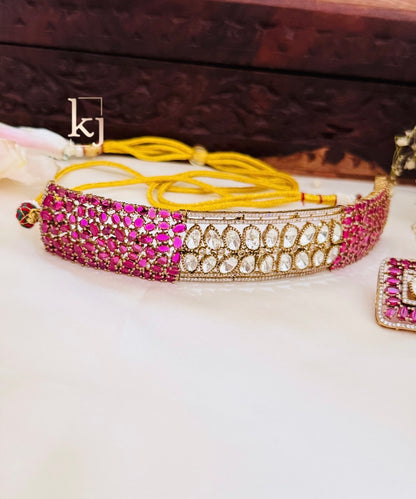 Mirri choker set