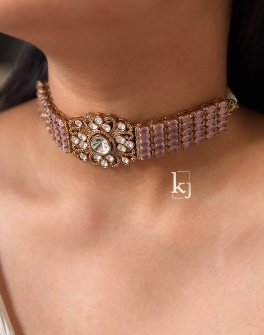 Vivia Choker set