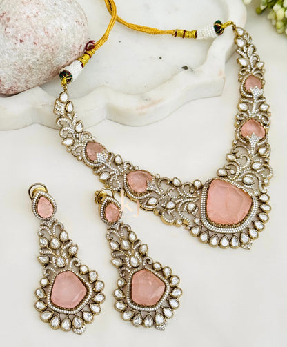 Kelin necklace set