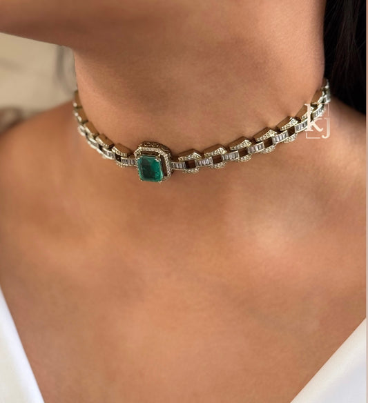 Electra choker set