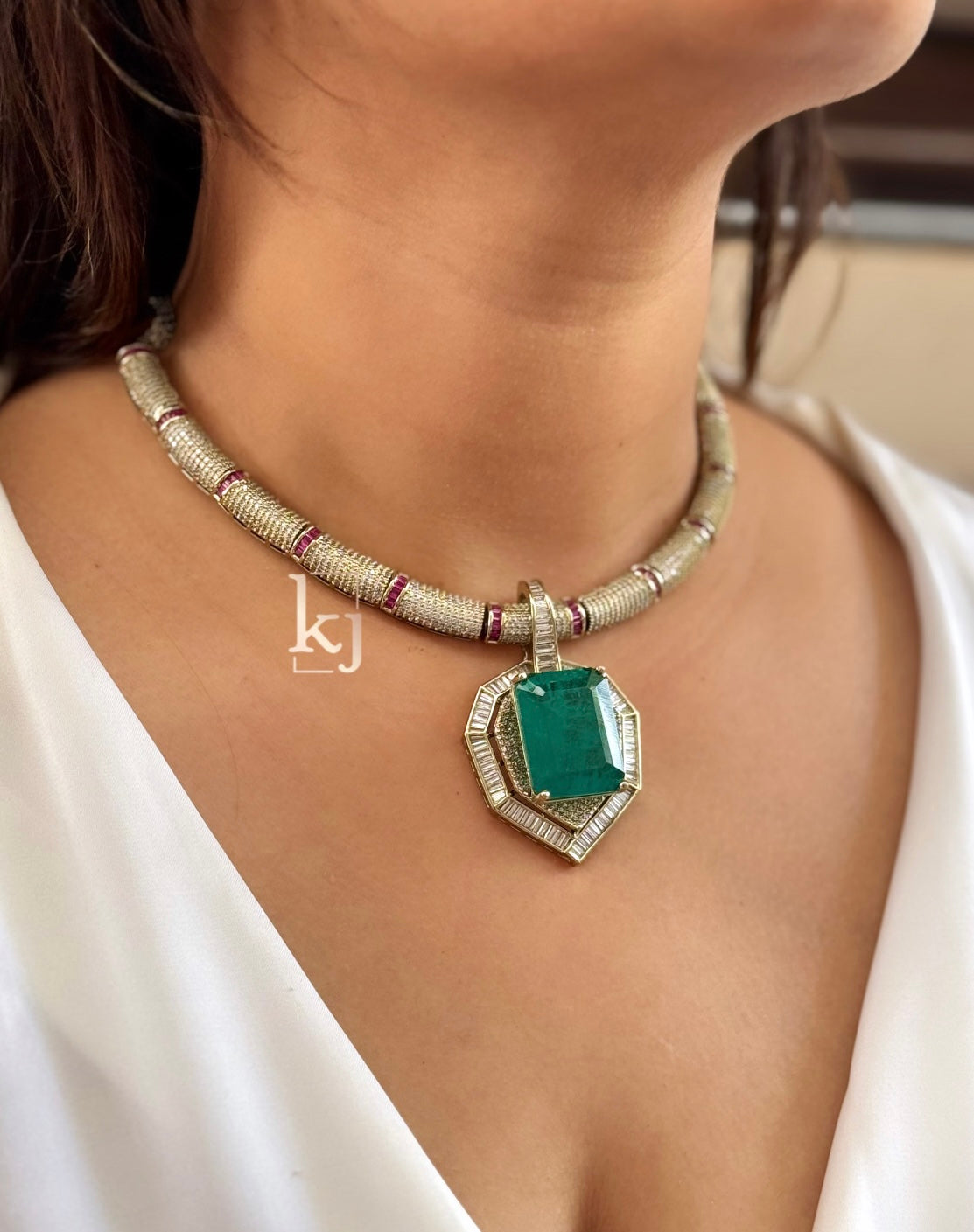 Eeva necklace set