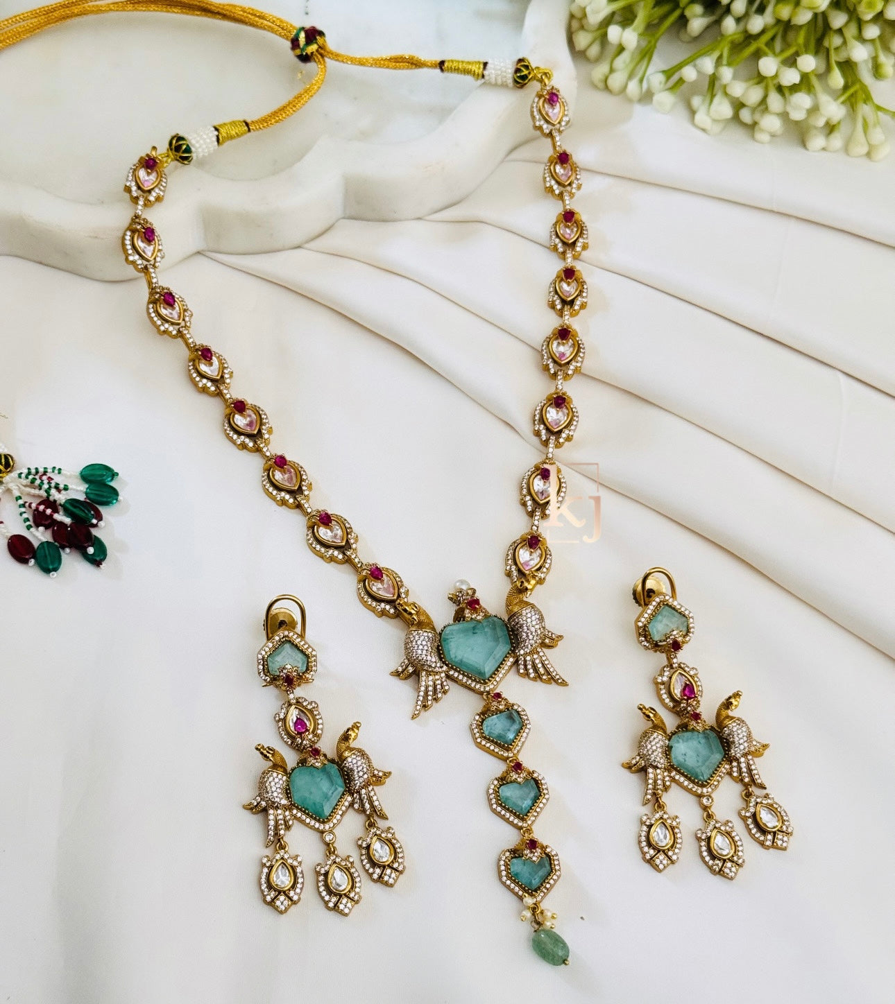 Heer necklace set