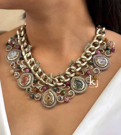 Febiola necklace set