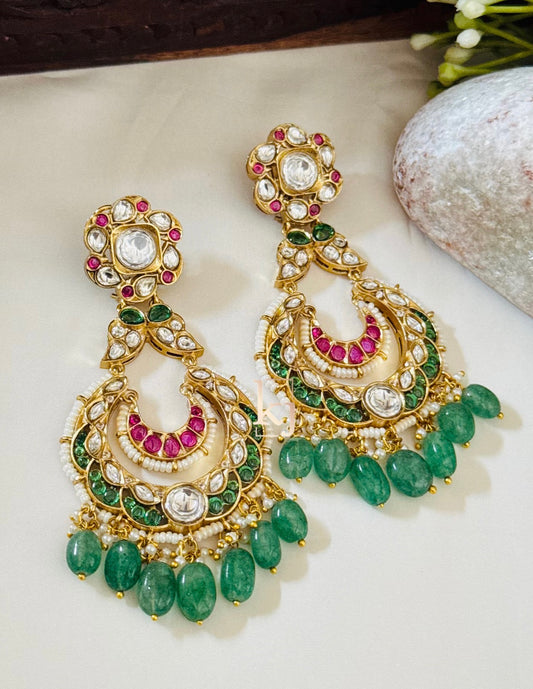 Vamika earrings set