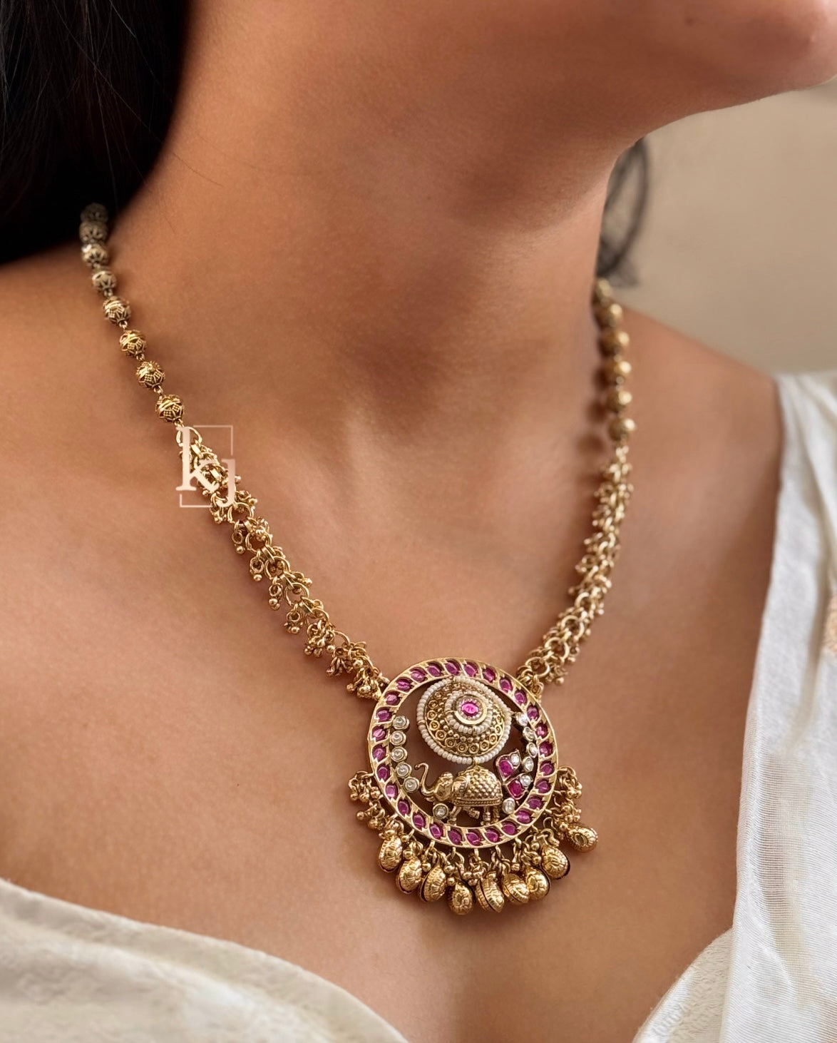 Amala necklace set
