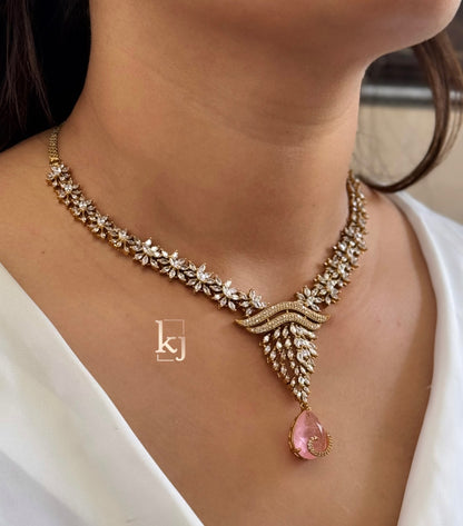 Vinisa necklace set