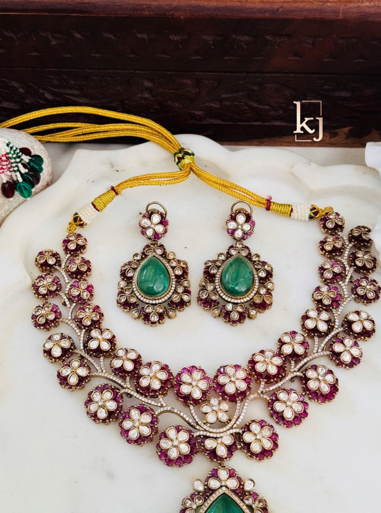 Chester necklace set