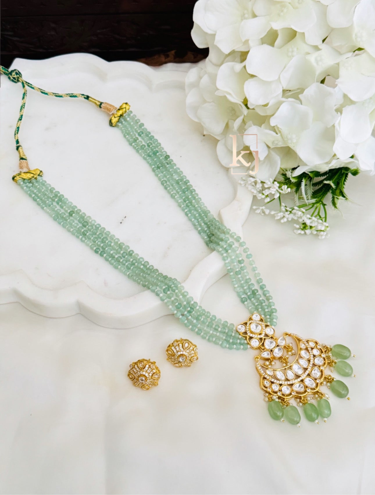 Arietta Pendant set