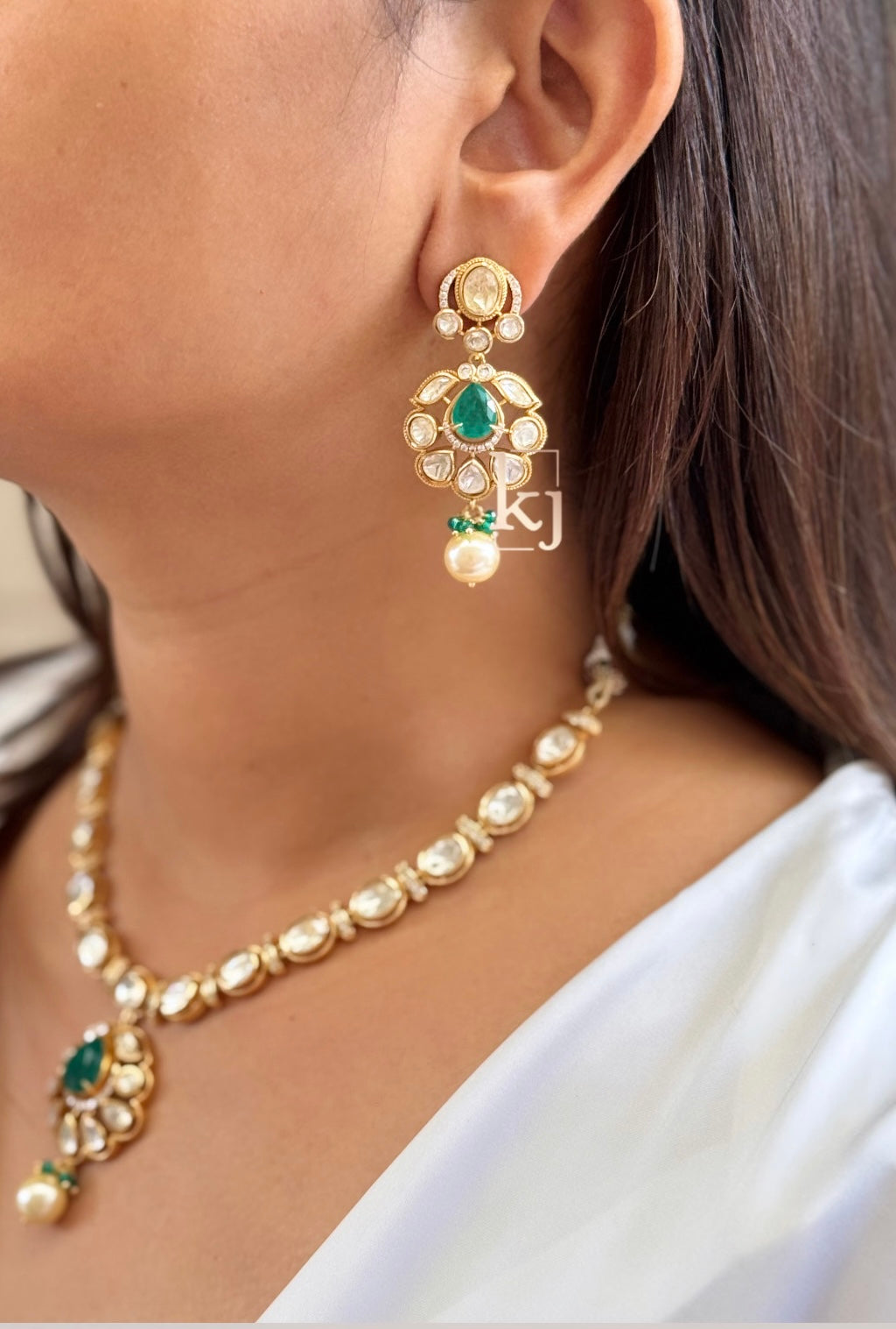 Kevi necklace set