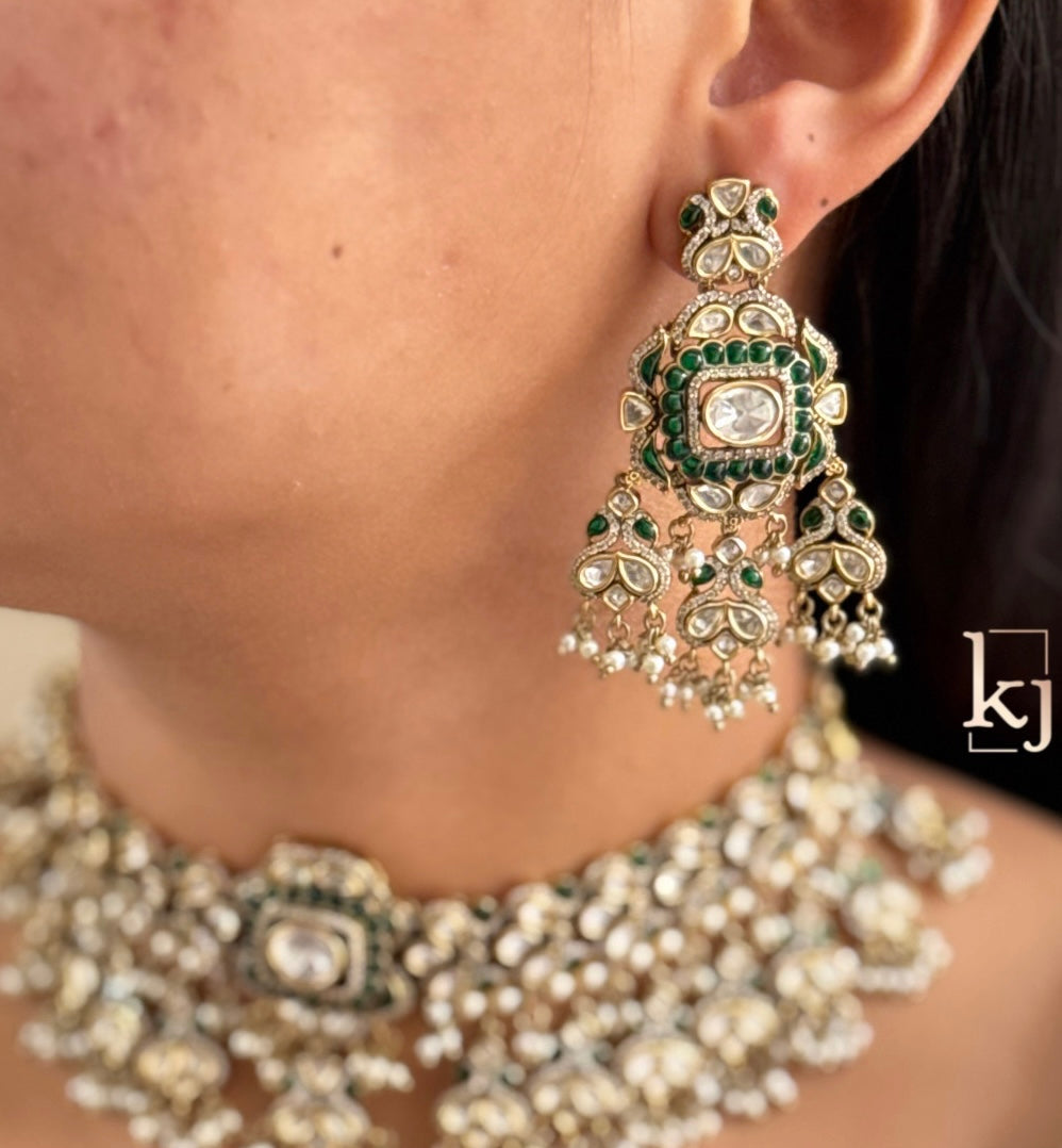 Mea choker set