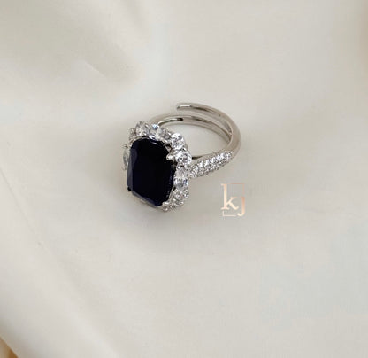 Ezra ring