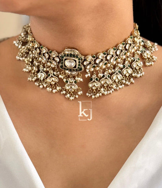 Mea choker set