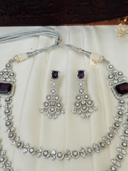 Shiloh necklace set