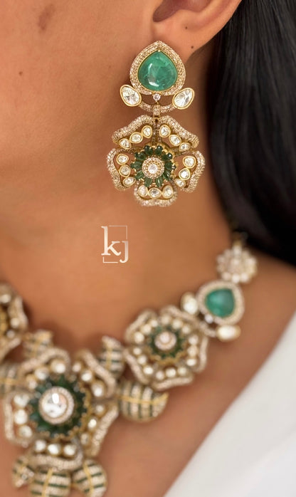 Atevy necklace set