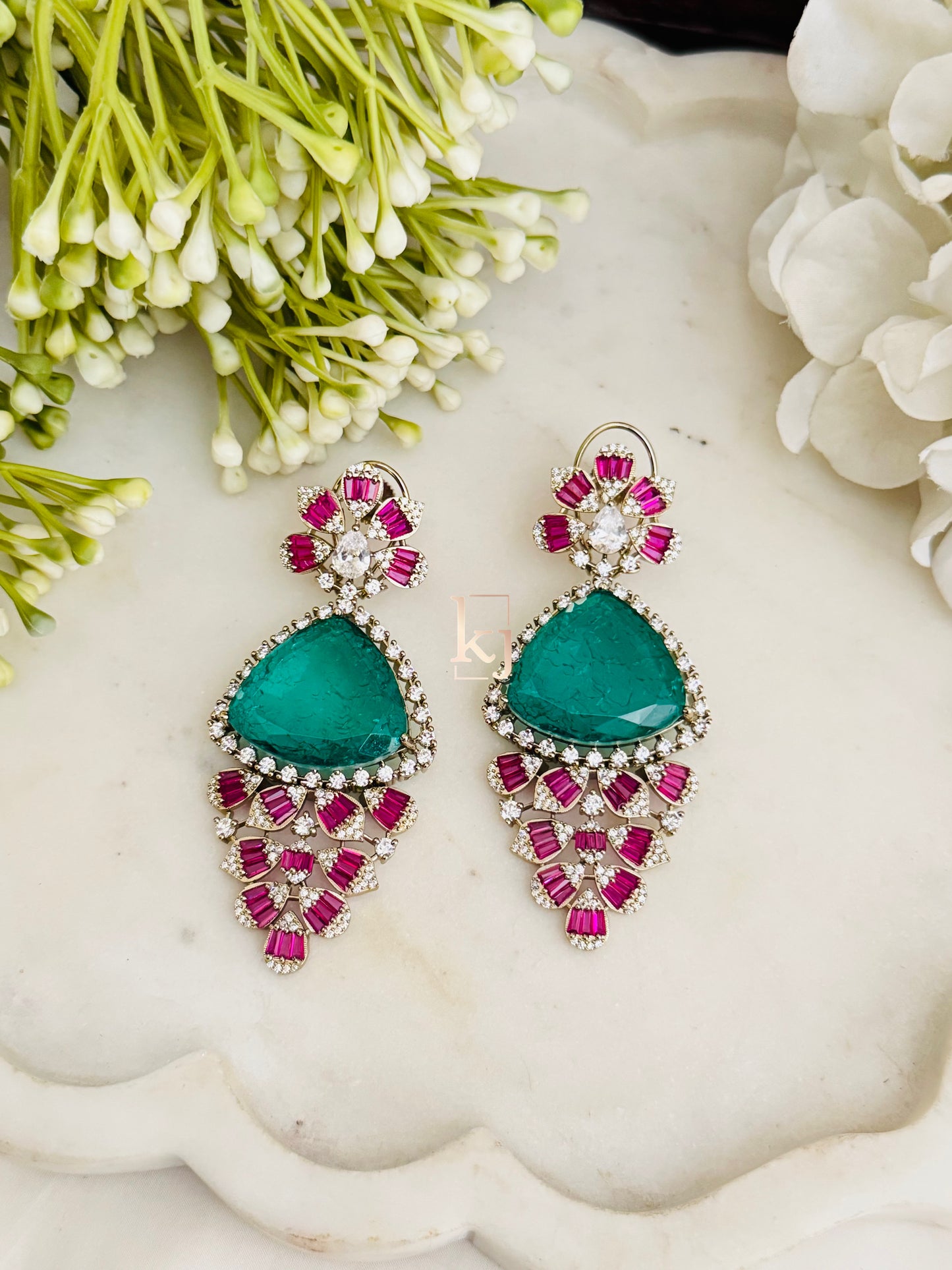 Ozina earrings set