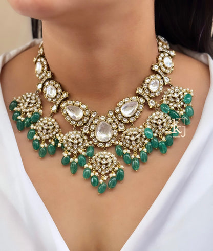 Uzen  necklace set