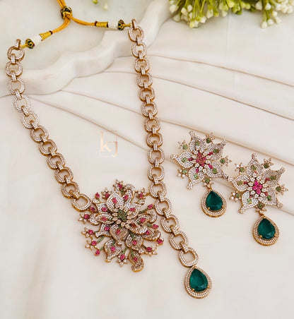 Rezana necklace set