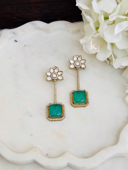 Zyren Earrings set