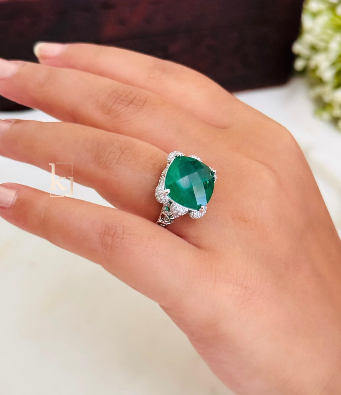 Ellison ring