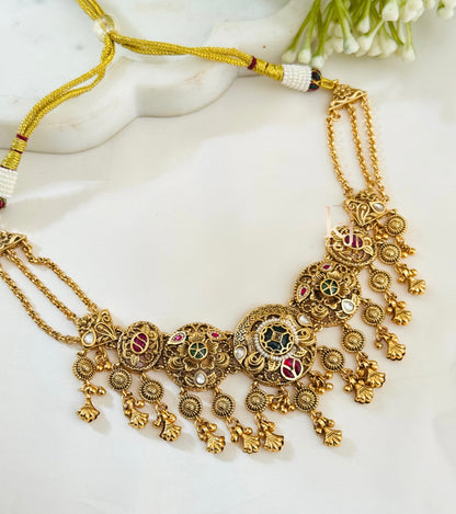 Thrushi necklace set