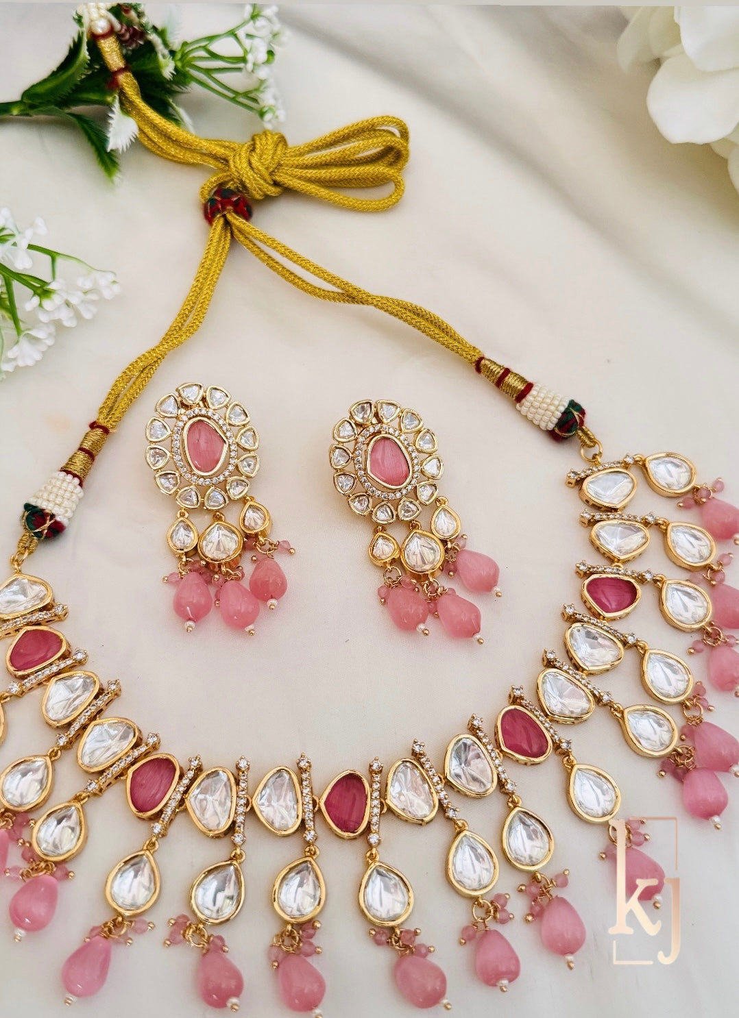 Zhuri Necklace set