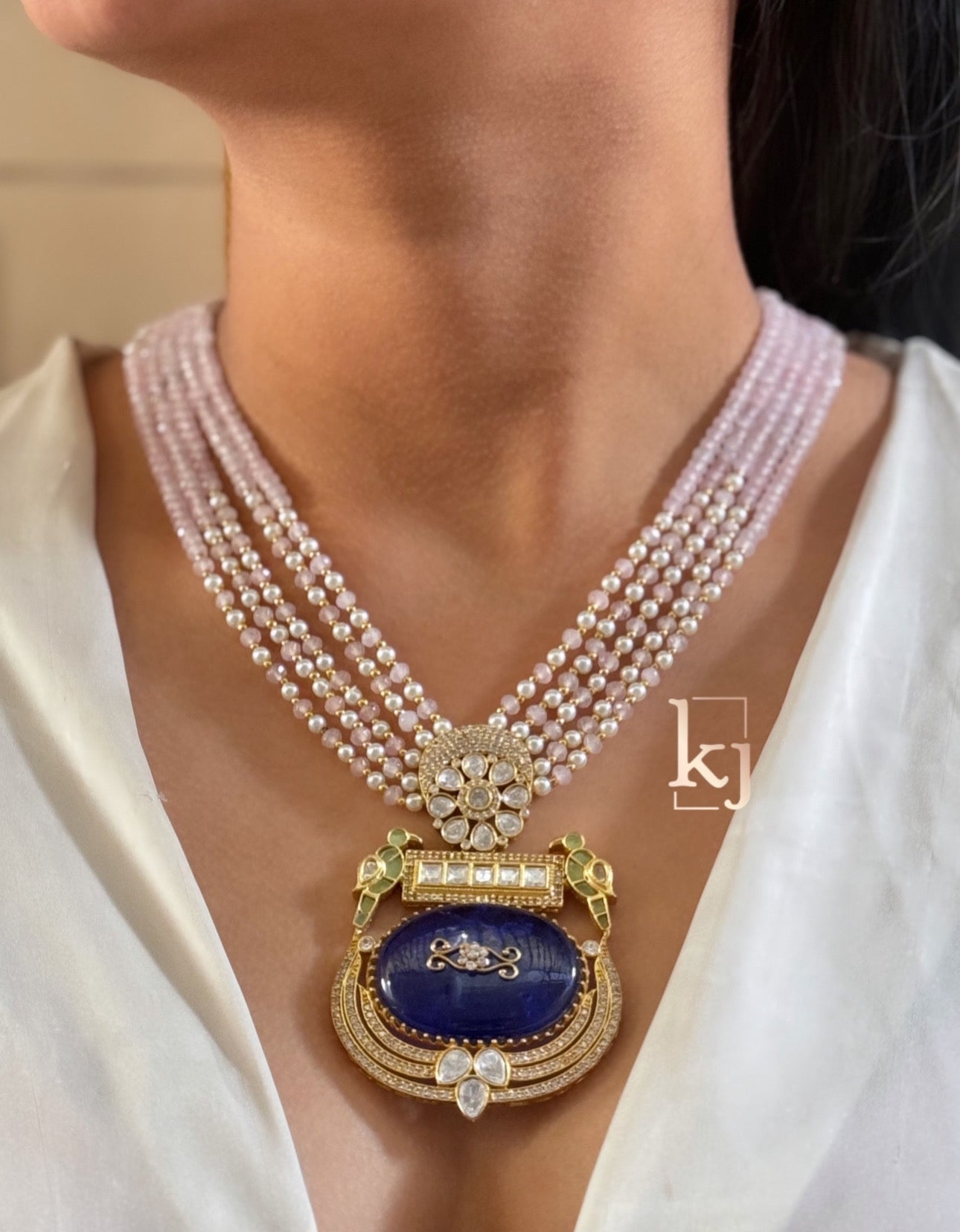 Inayat Pendent set