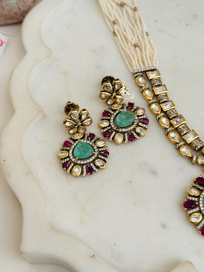 Kristina necklace set