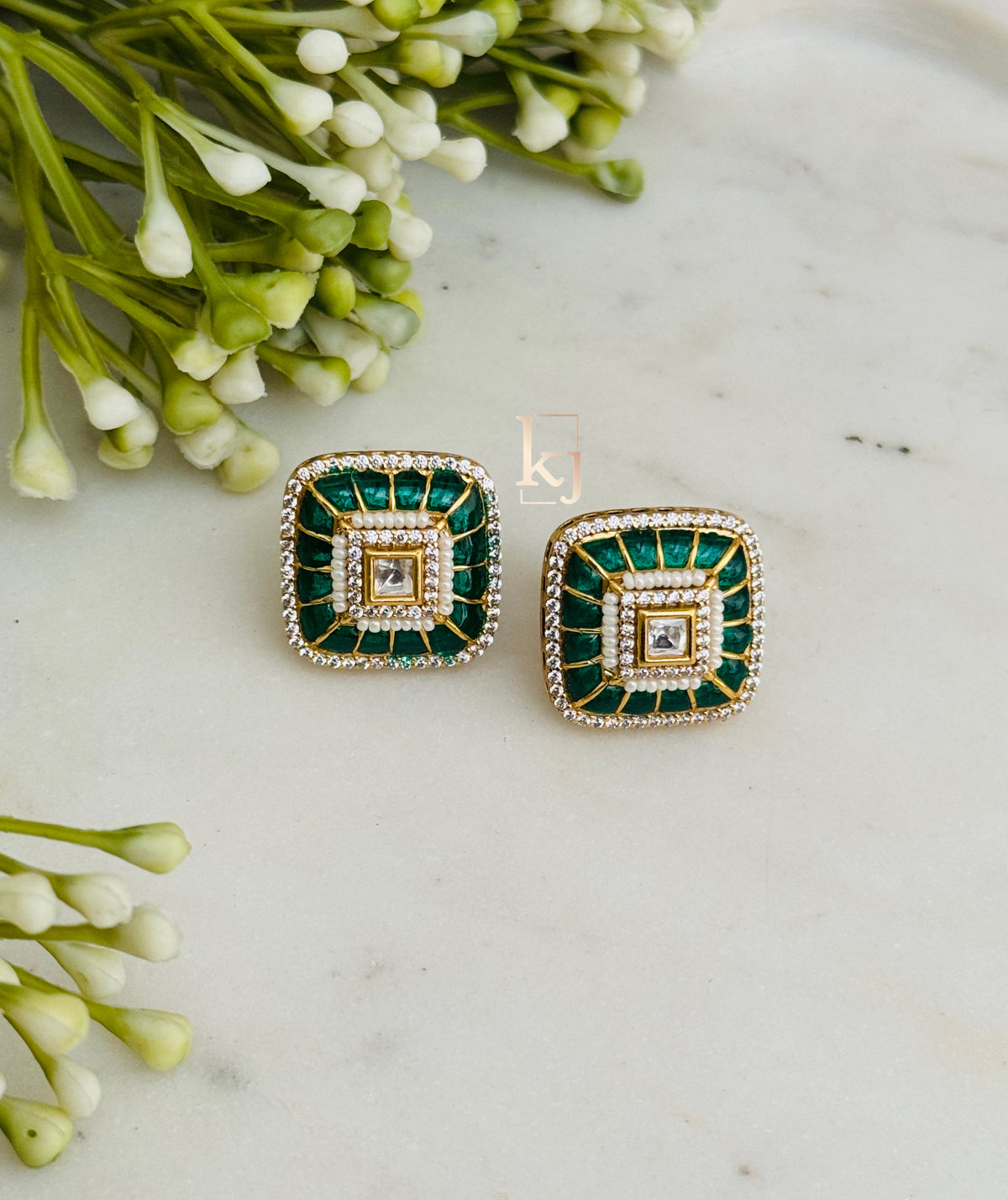 Alina stud earrings set