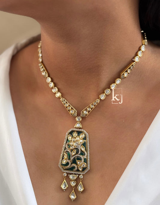Jayna pendant set