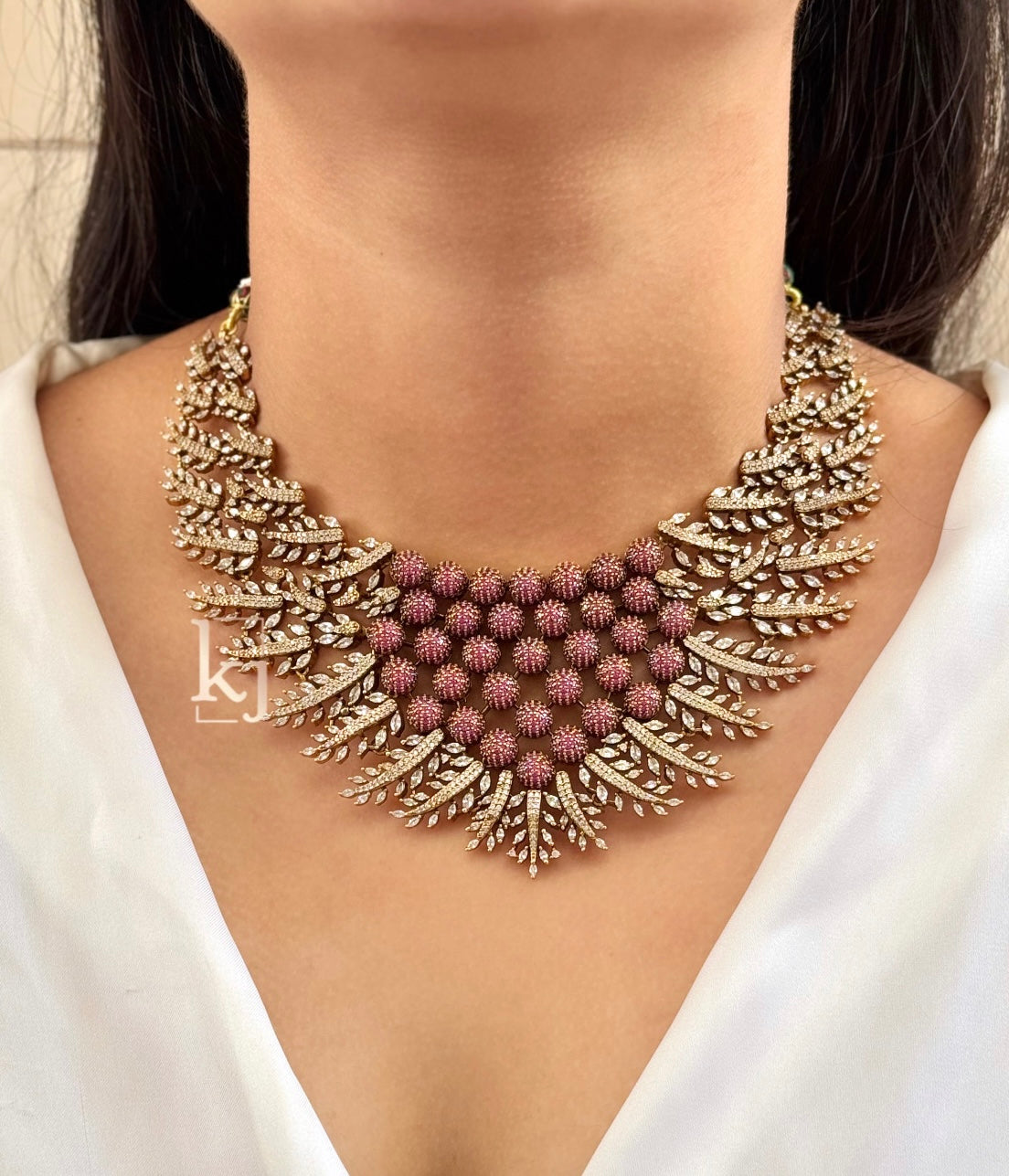 Nika necklace set