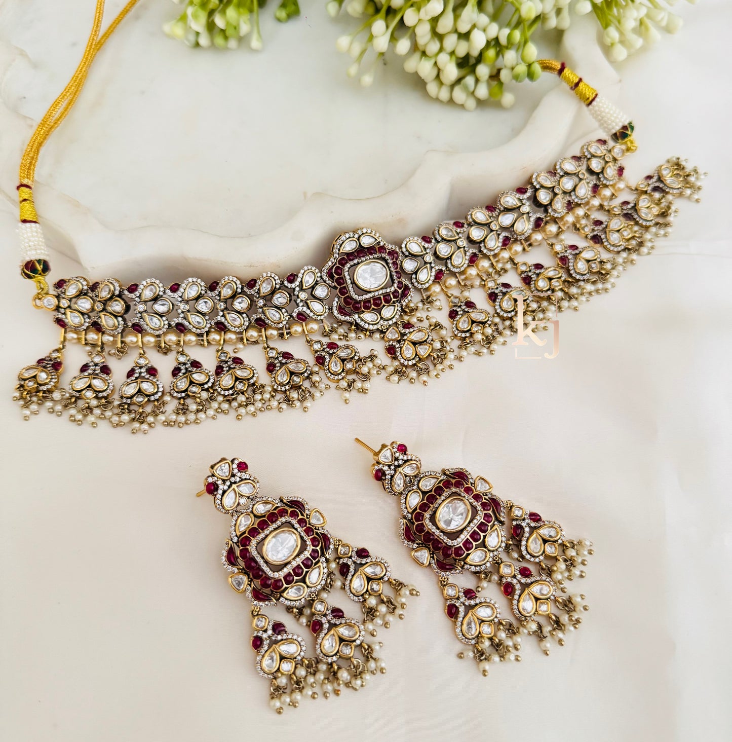 Mea choker set
