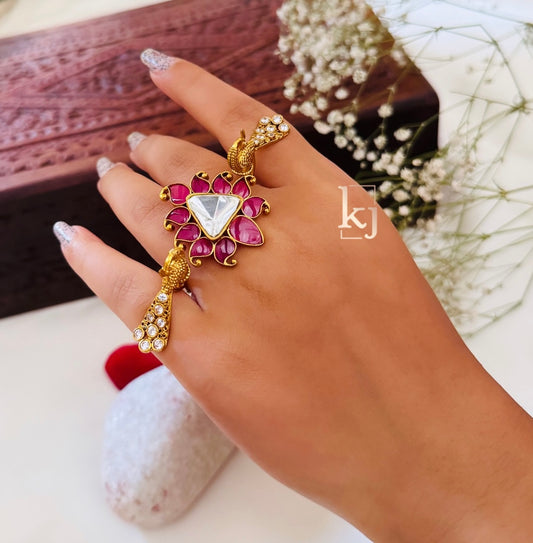 Mayura Ring