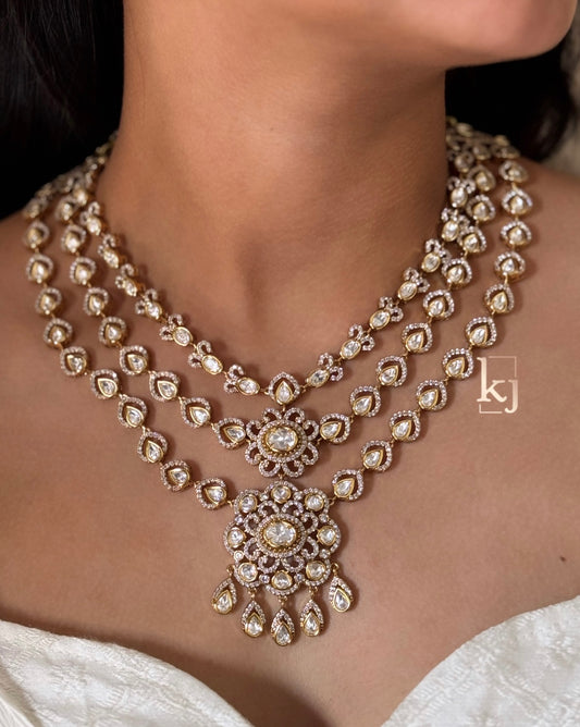 Letica necklace set