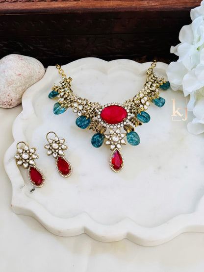 Kyra necklace set