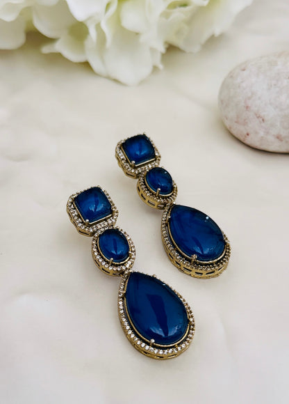 Mia Earrings set