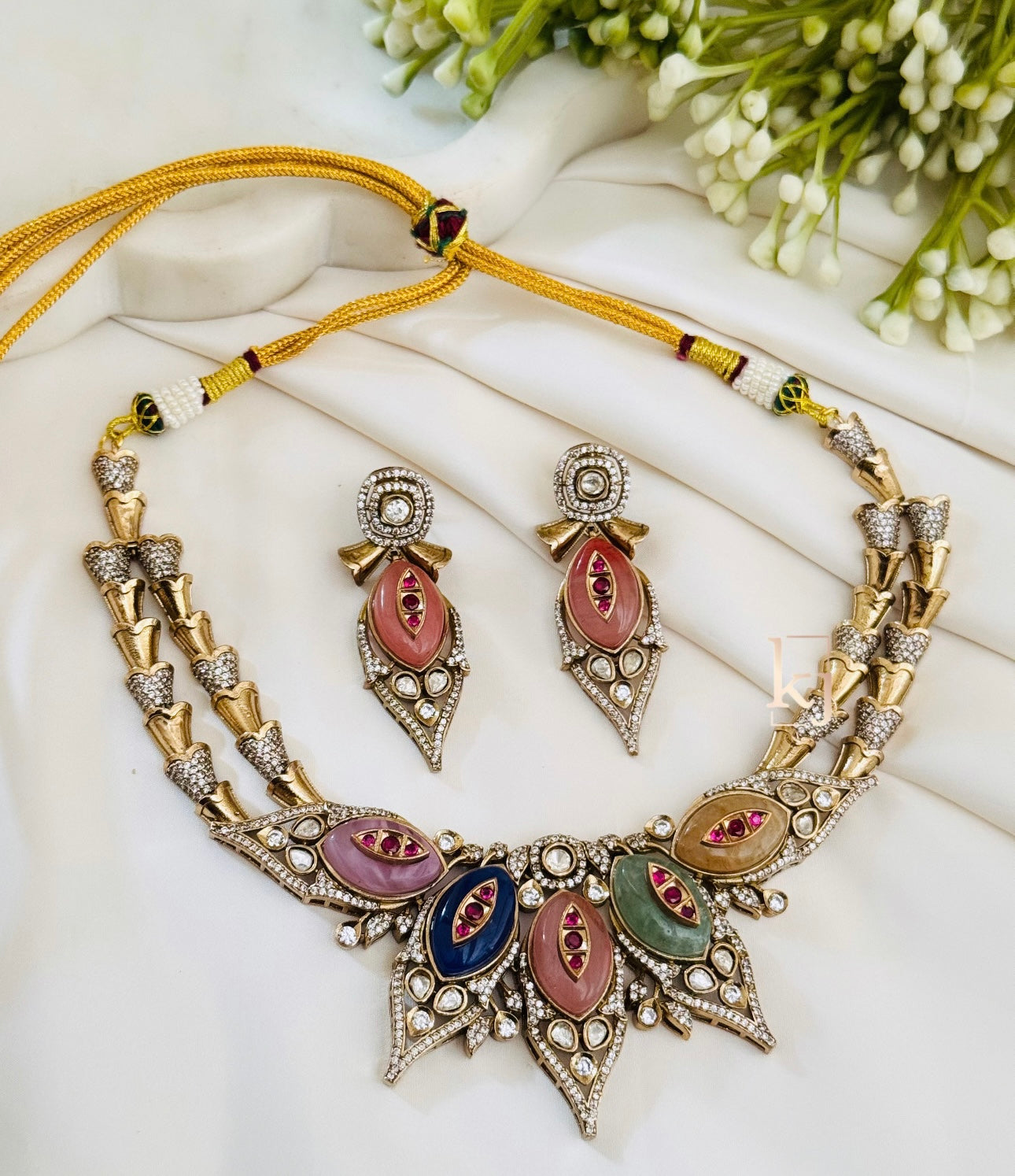 Prisa necklace set