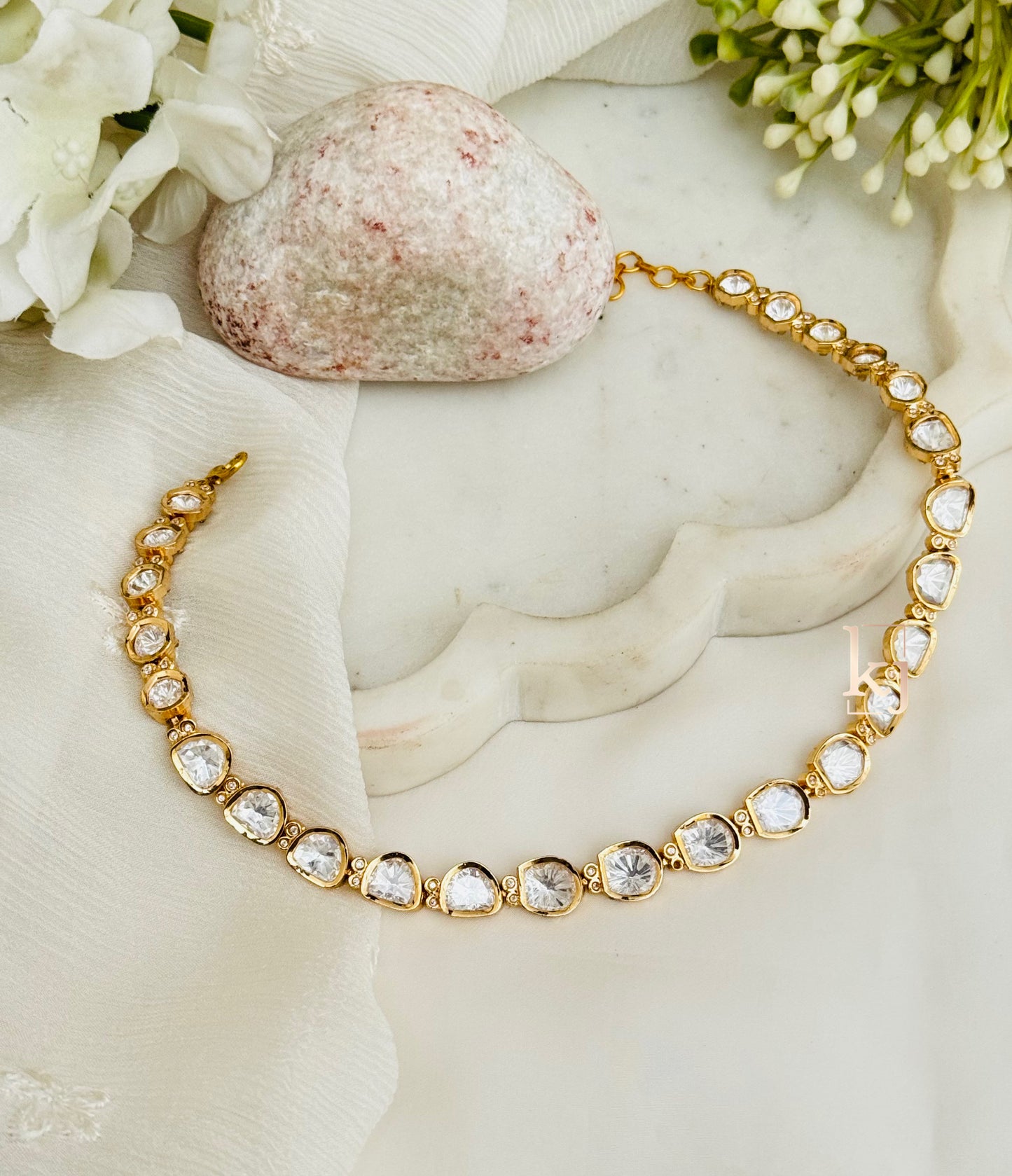 Zoya necklace