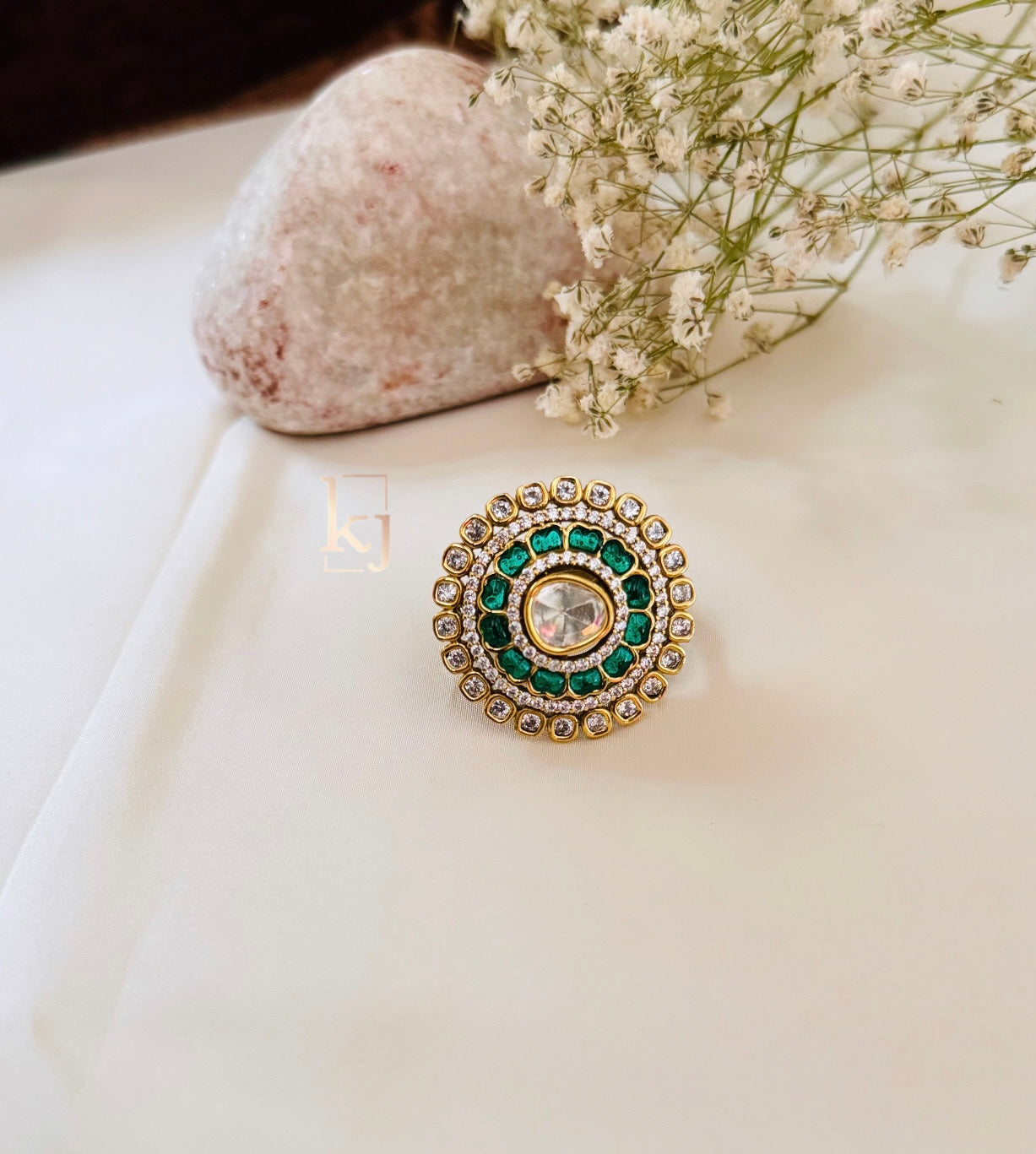 Astra ring