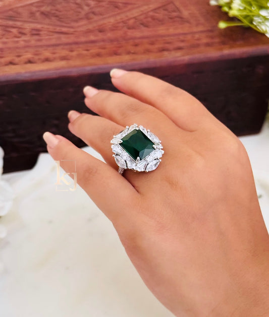 Nyx ring