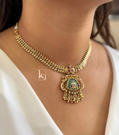Jiana necklace set
