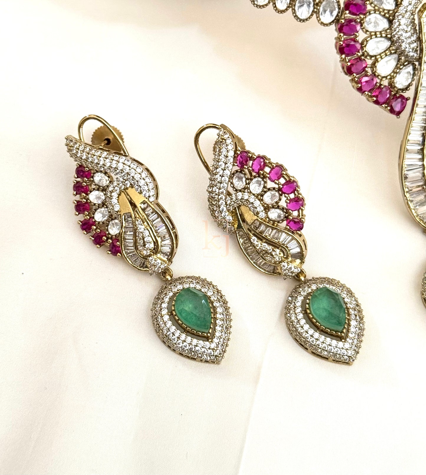 Zinat choker set