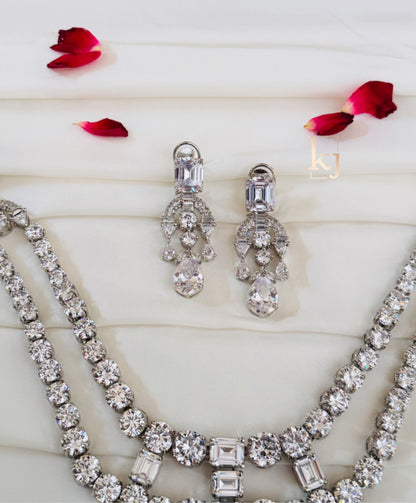 Flossie Necklace set